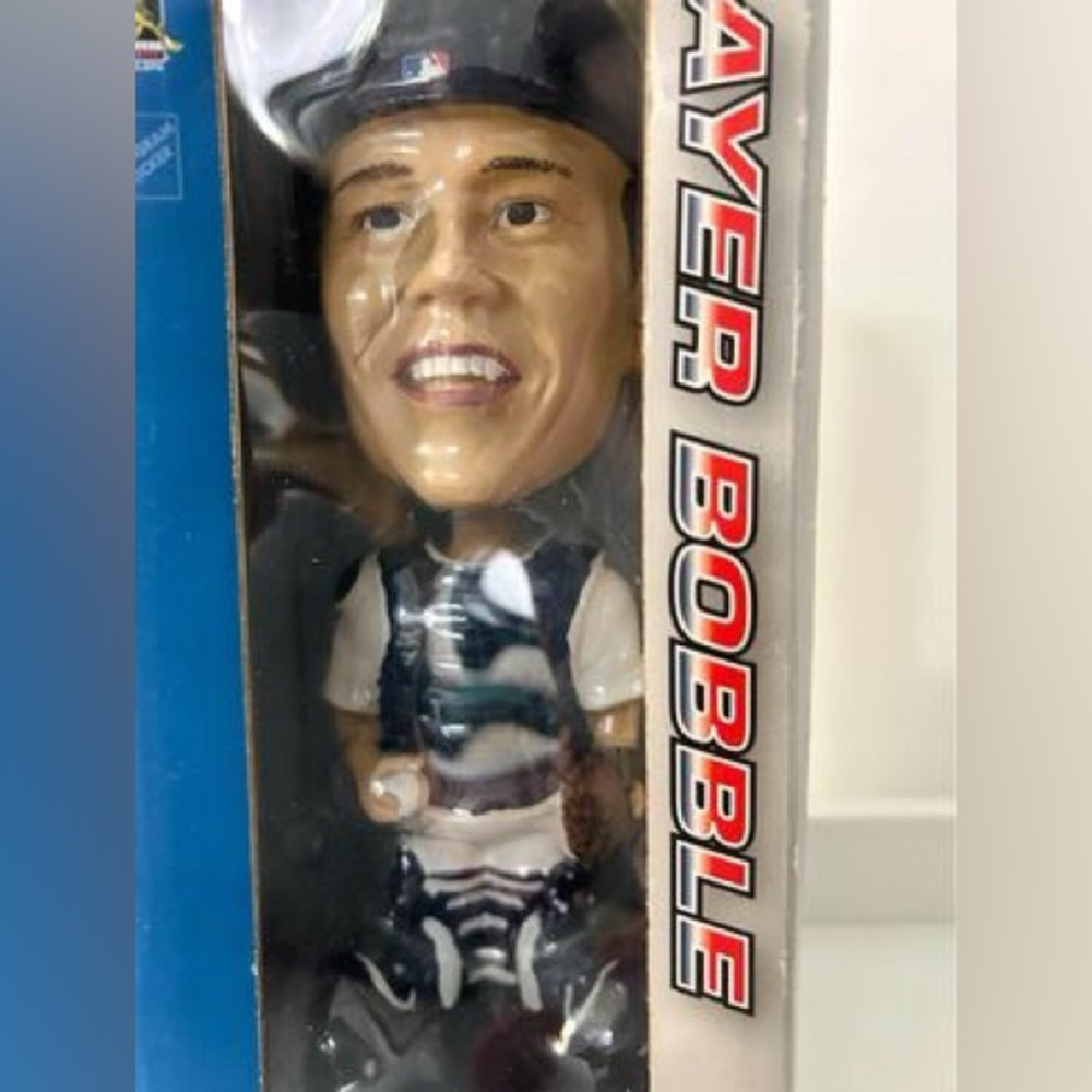 2006  Seattle Mariners Kenji Johjima Bobblehead. In box. Forever Collectibles.